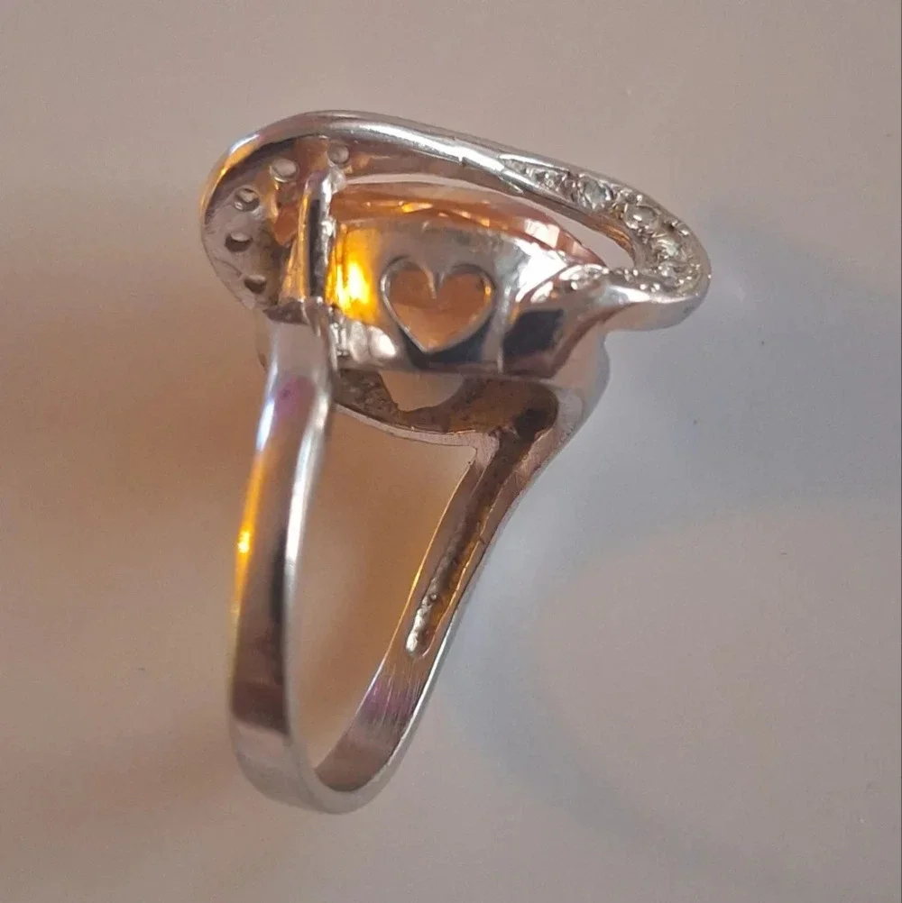 Striking Zircon Ring with transparent Oval Crystal Stone Orange 925 Silver Size6